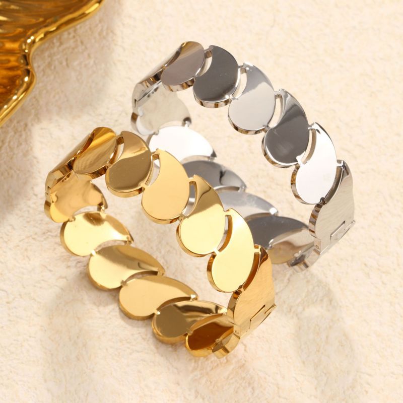 Pulsera De Acero Inoxidable Con Forma De Lágrima