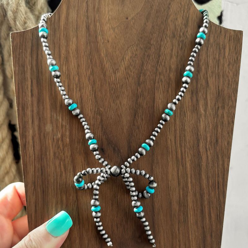 Collar De Lazo Con Cuentas Turquesas