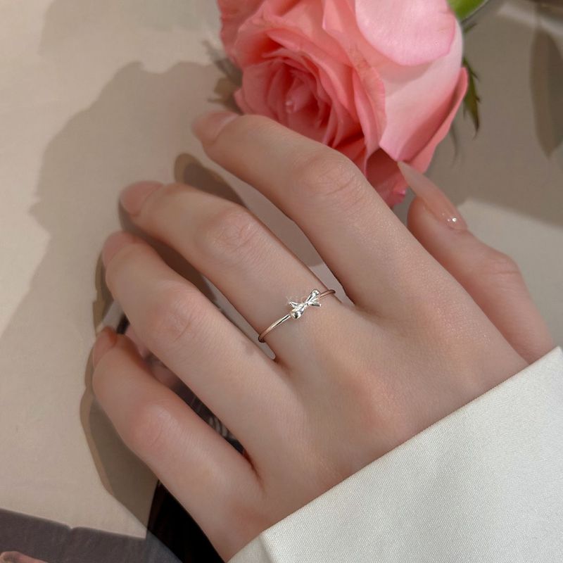Silver Silver Bow Ring
