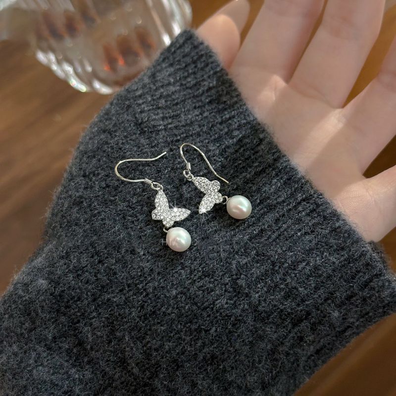 Pendientes De Mariposa Con Perla Y Diamantes De Plata