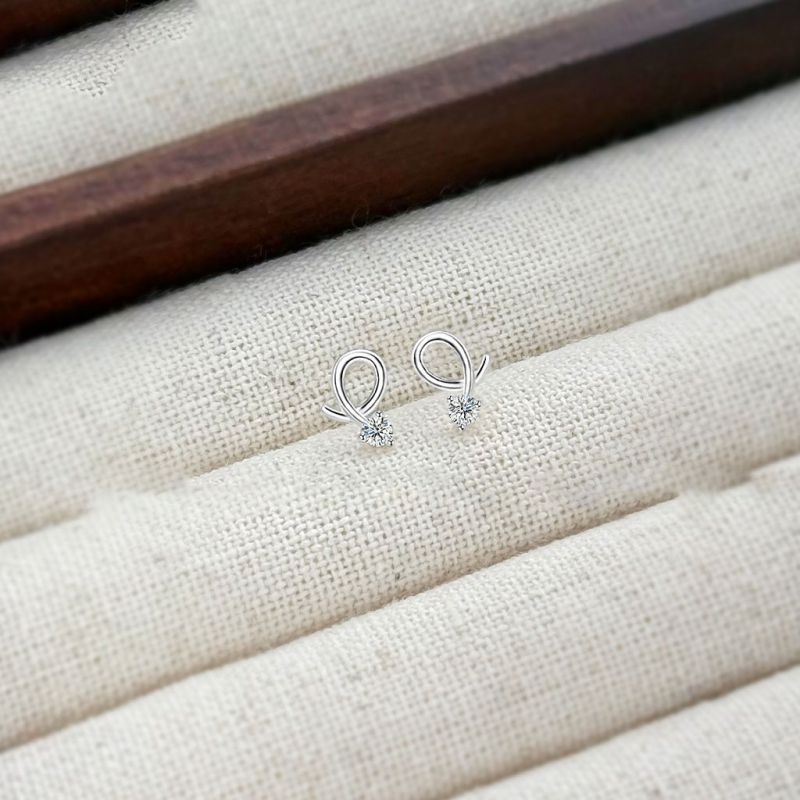 Pendientes De Cruz De Diamantes De Plata