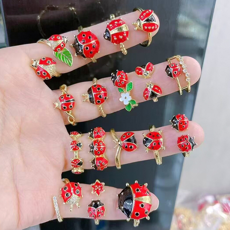 Anillo De Mariquita De Cobre Con Goteo De Aceite
