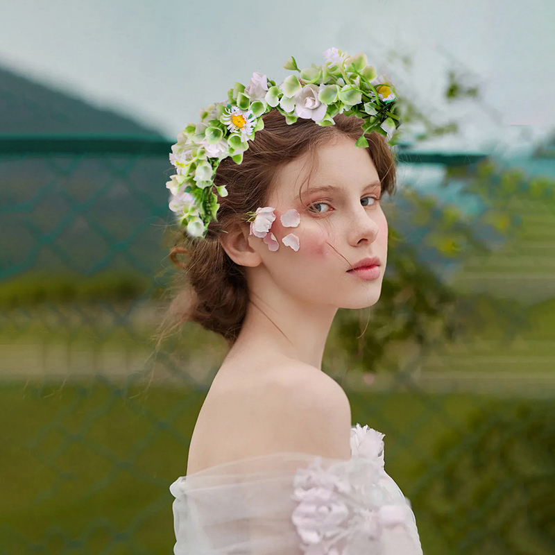 Green Artificial Flower Woven Wreath