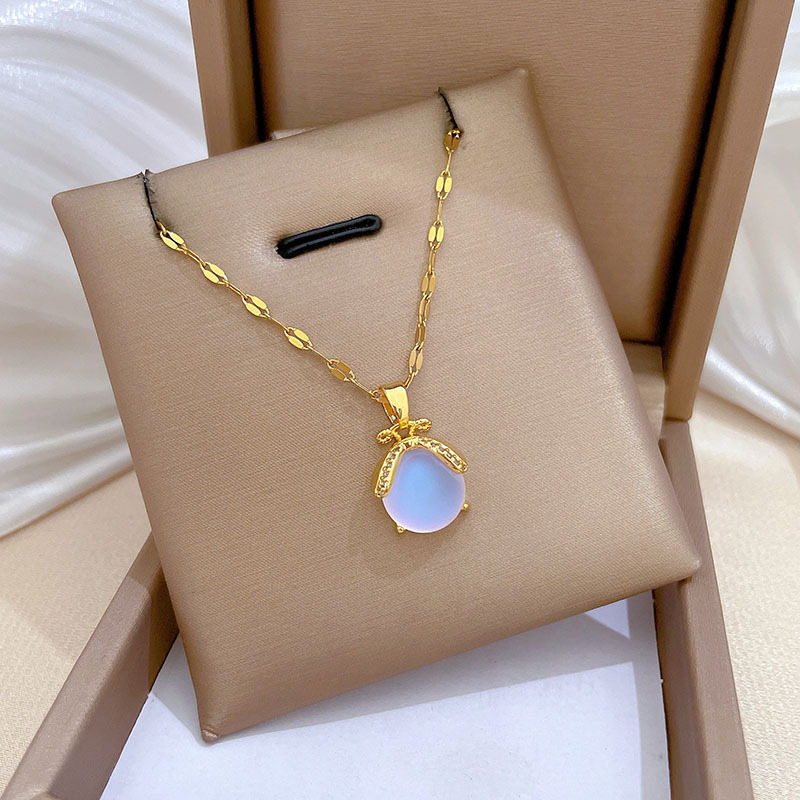 Gold Titanium Steel Geometric Round Necklace