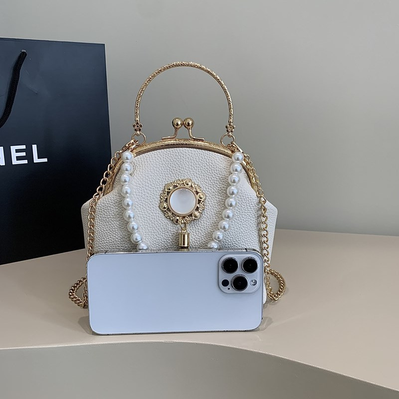 Bolso Bandolera Con Clip Y Cuentas De Perlas