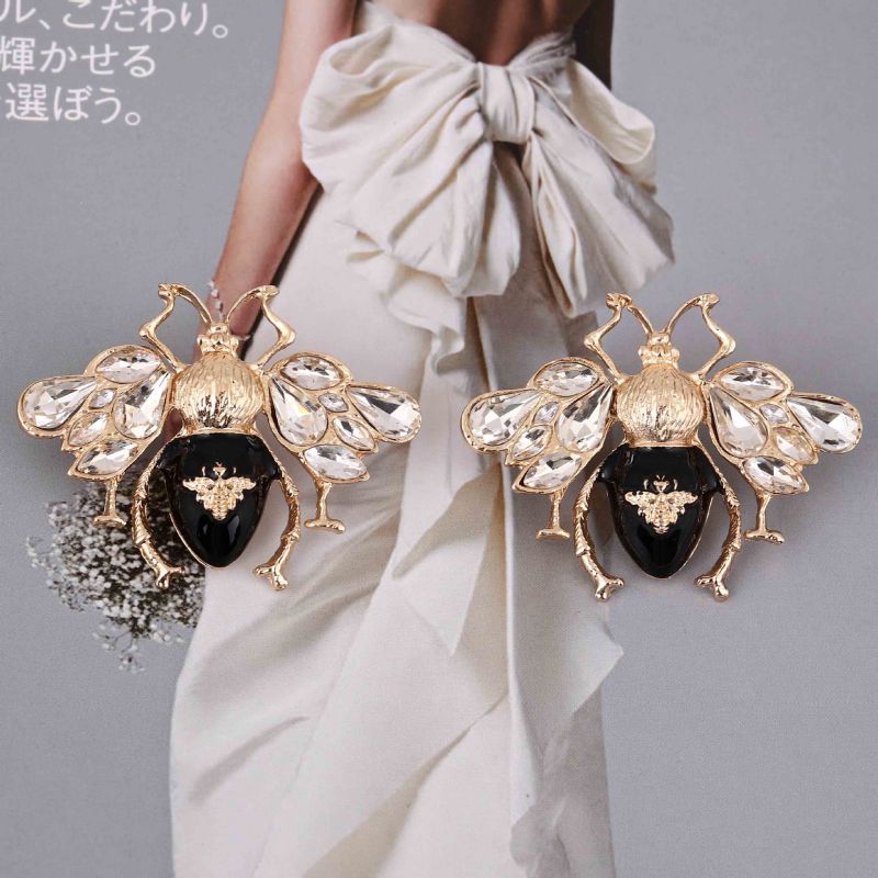Pendientes De Aleación Con Forma De Abeja Y Diamantes