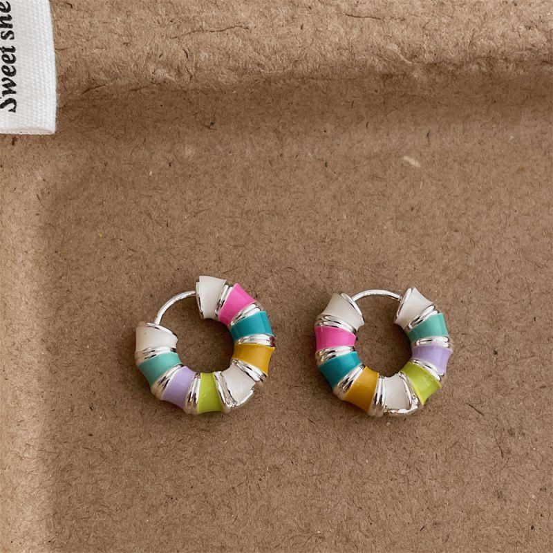 Pendientes Redondos Con Gotas De Aceite