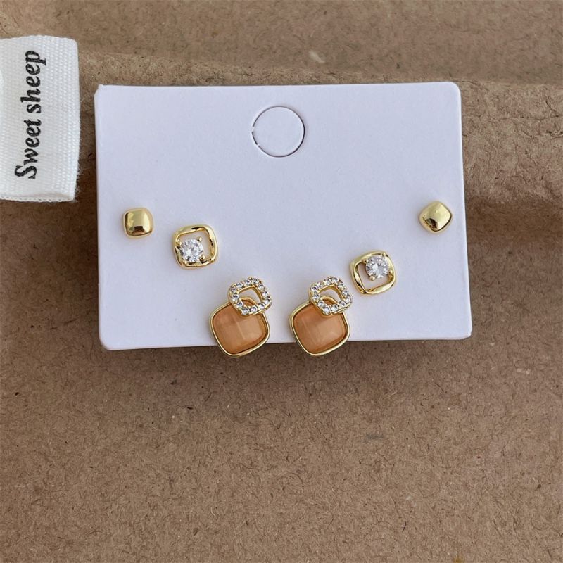 Juego De Pendientes Cuadrados De Diamantes De Metal