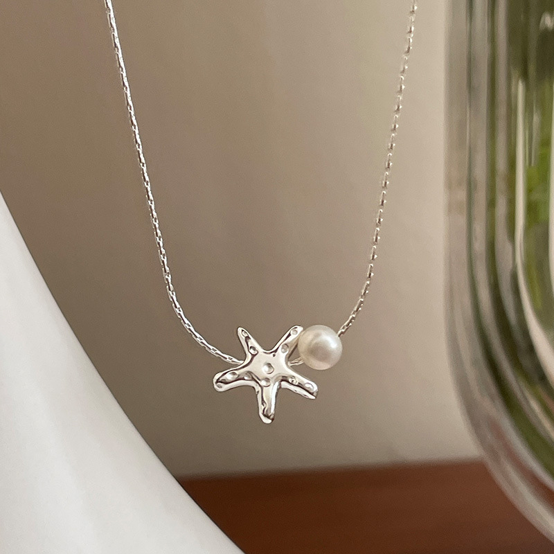 Silver Silver Starfish Pearl Necklace