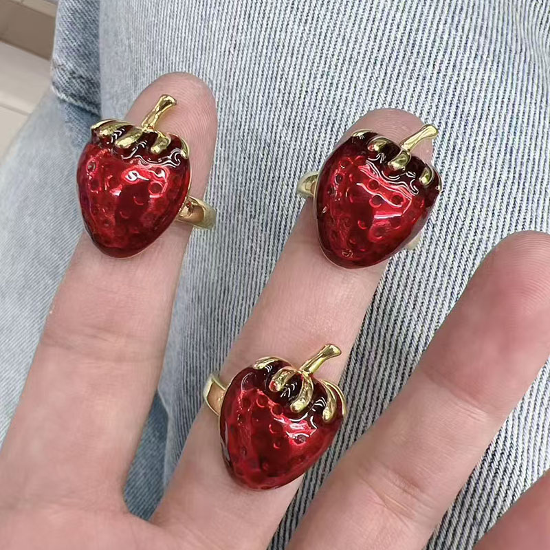 Anillo De Fresa Bañado En Oro Y Cobre [individual]