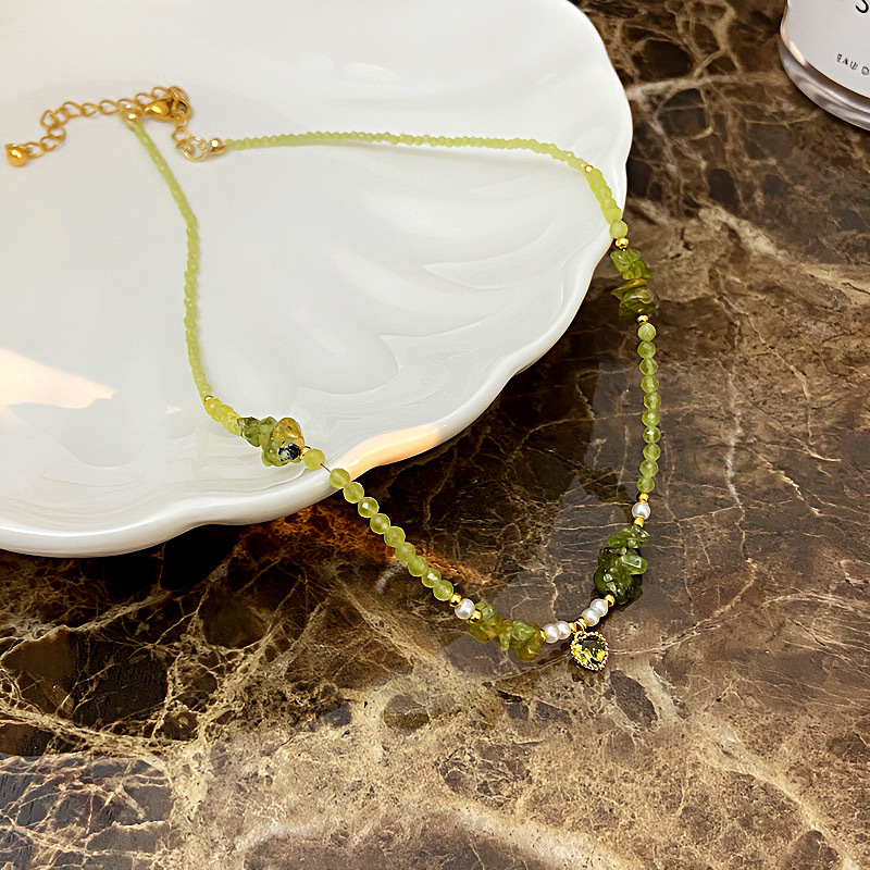 Necklace - Green Crystal Beaded Heart Necklace