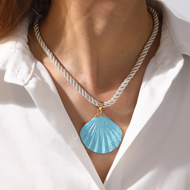 Collar Trenzado De Concha Con Gota De Aceite De Aleación