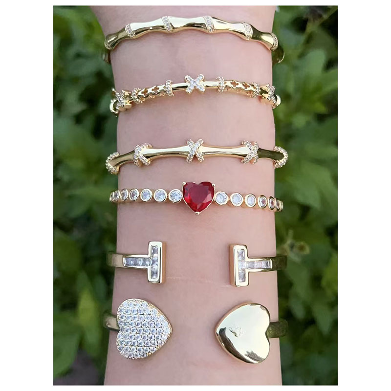 Gold 1 Copper Plated Gold Diamond Bamboo Heart Geometric Bracelet