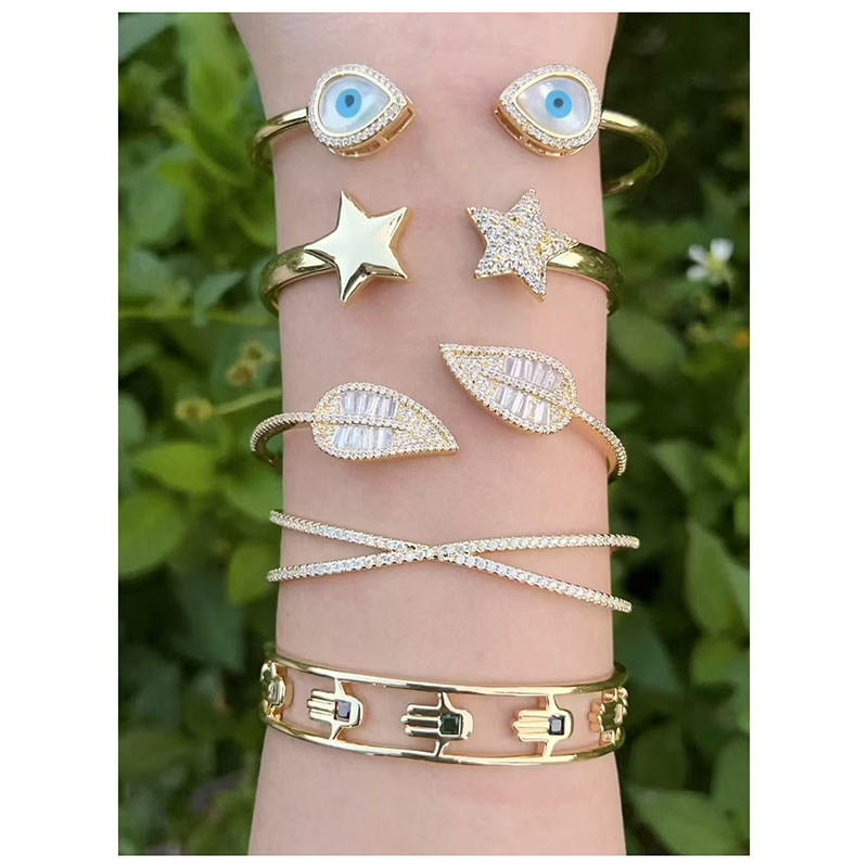 Gold 1 Copper Plated Gold-plated Five-pointed Star Leaf Bracelet With Diamond Eyes