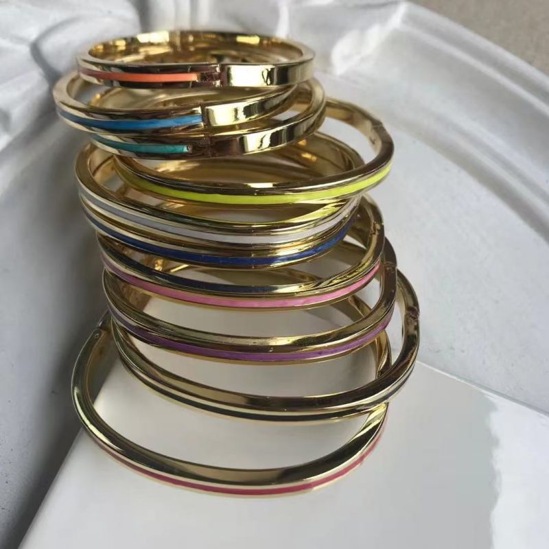 Pulsera Redonda De Metal Con Gotas De Aceite