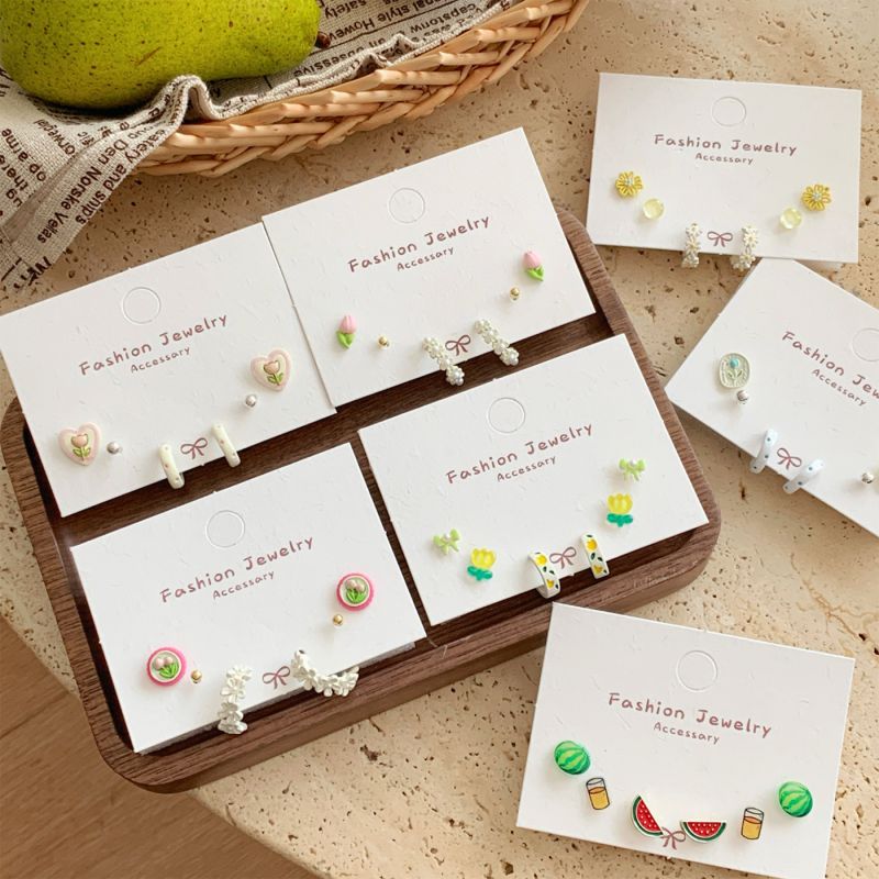 Conjunto De Pendientes Geométricos De Aleación Con Forma De Corazón Flor Y Perla