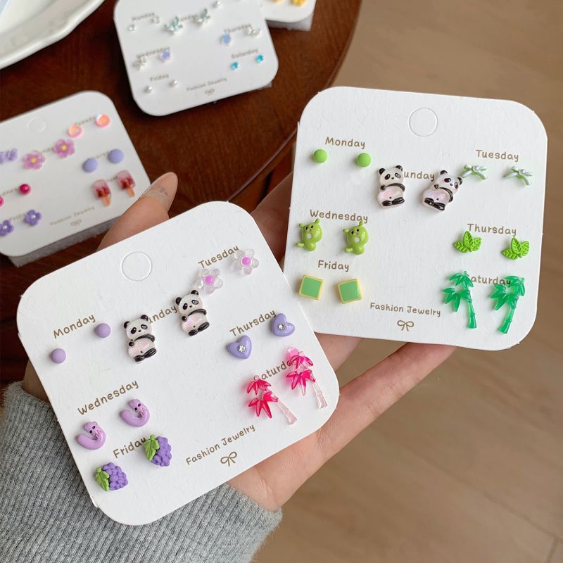 Juego De Pendientes Geométricos De Aleación Con Diseño De Panda Conejo Flor Y Cachorro