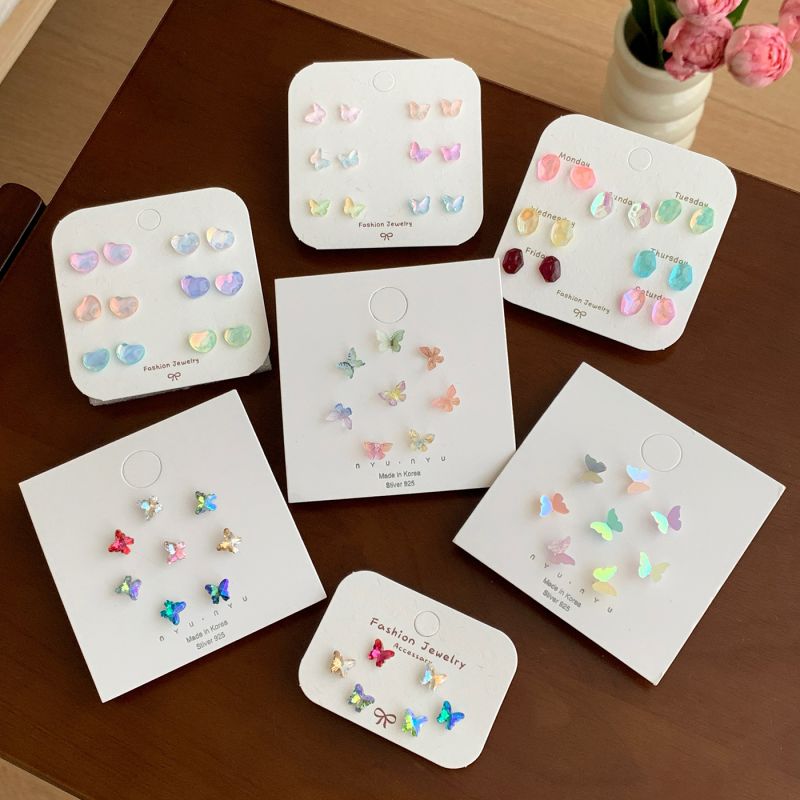 Juego De Pendientes Irregulares De Resina Con Forma De Mariposa Y Corazón