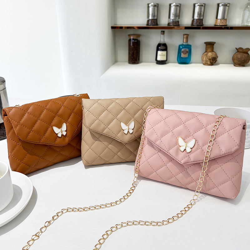Bolso Bandolera De Pu Con Solapa De Diamante