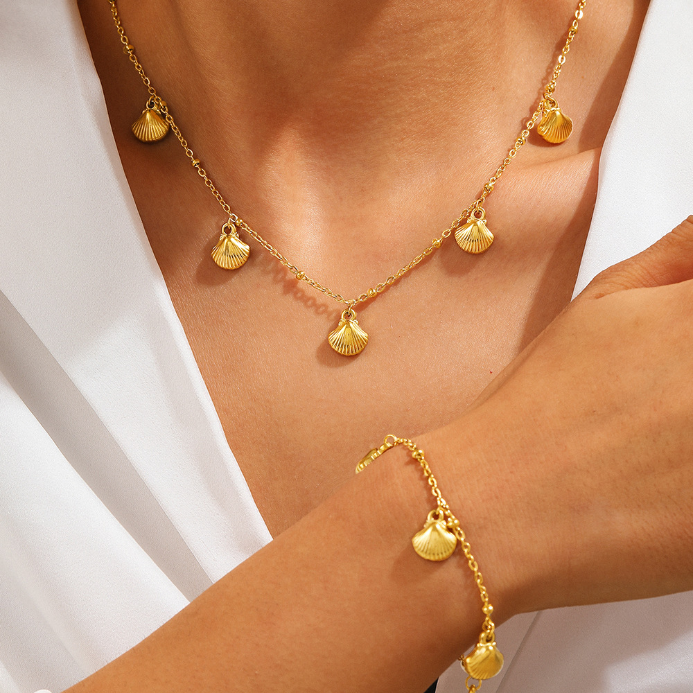 Silver Stainless Steel Shell Necklace Bracelet Set