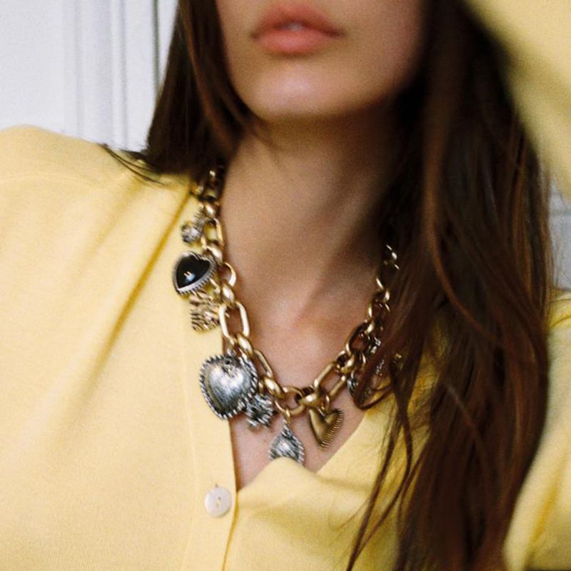 Collar Con Colgante De Flor Y Corazón De Aleación