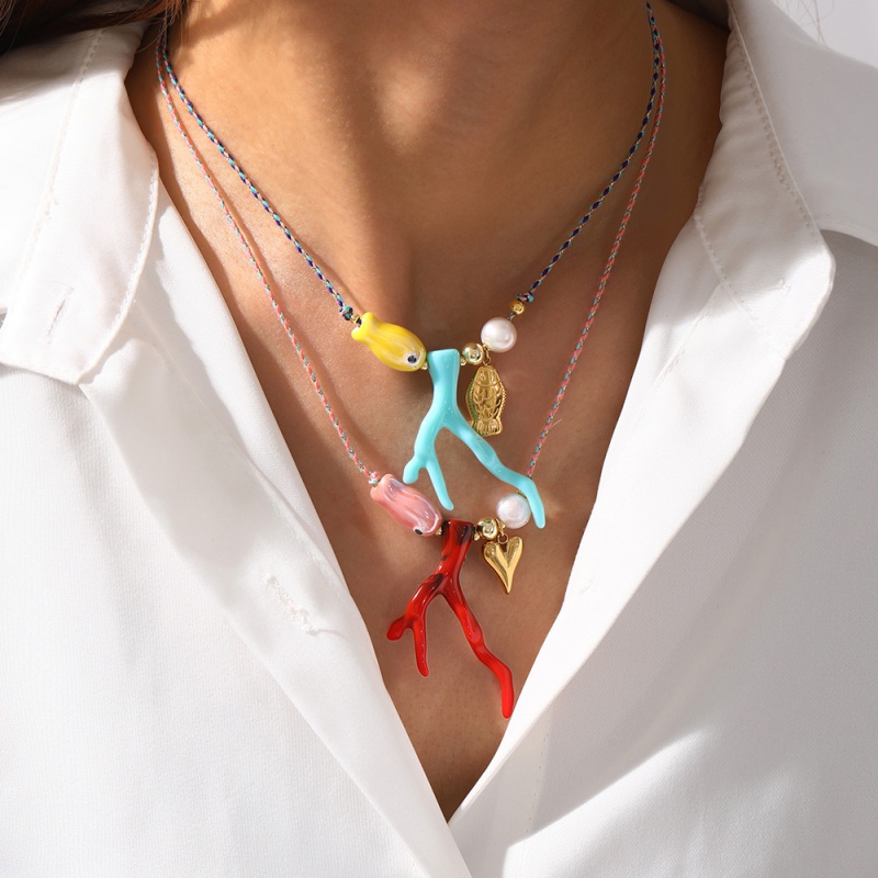 Collar Trenzado De Pez Pequeño De Acero Titanio Y Coral De Resina (4/6 Mm)