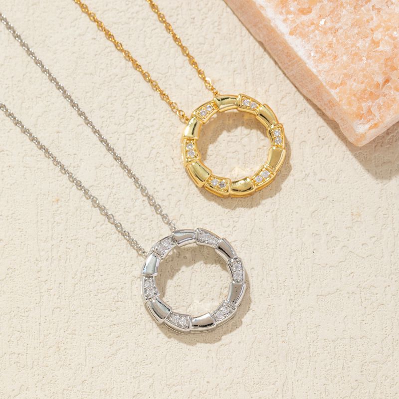 Gold Copper Diamond Round Necklace