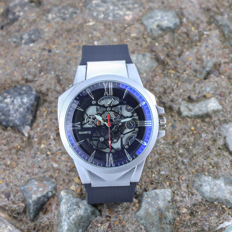 Reloj De Aleación Con Diamantes Redondos Para Hombre