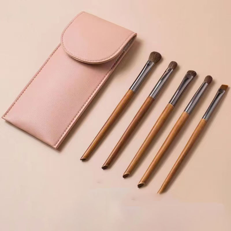 Juego De 5 Brochas De Maquillaje