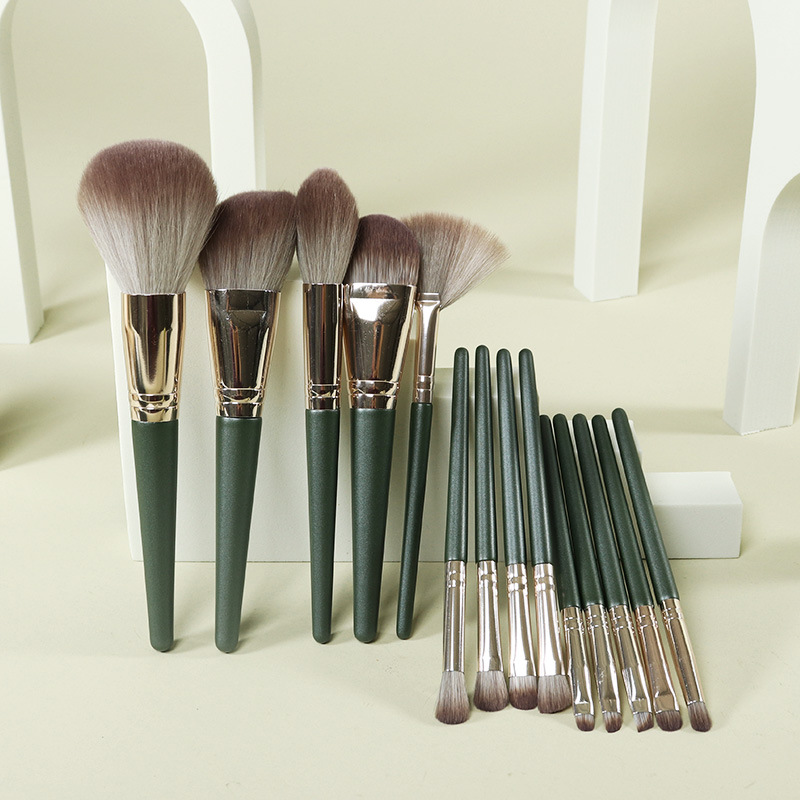 14 Green Clouds 14-piece Makeup Brush Set