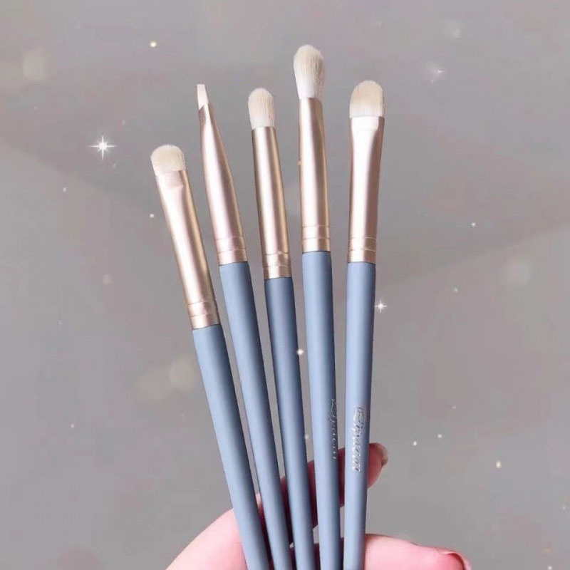 Juego De 4 Pinceles De Cerdas Suaves Para Sombras De Ojos
