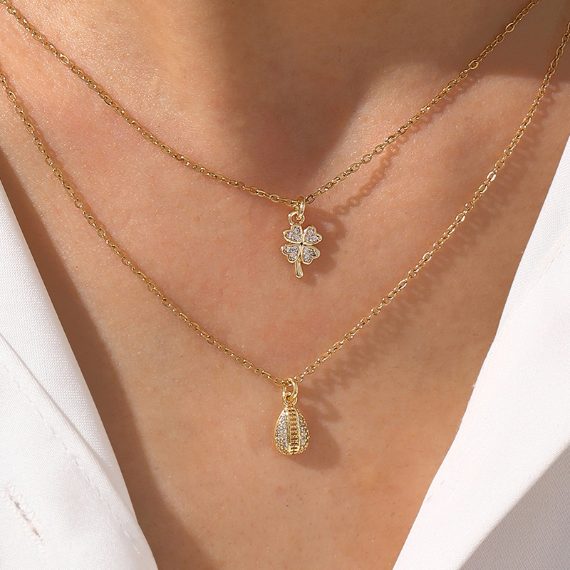 Gold 1 Titanium Steel Inlaid Zirconium Lucky Clover Necklace