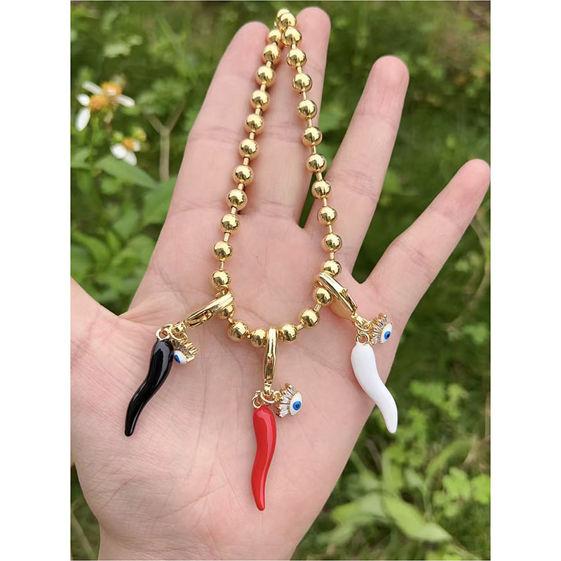 Collar De Chile Con Ojos De Aceite Que Gotean Cobre