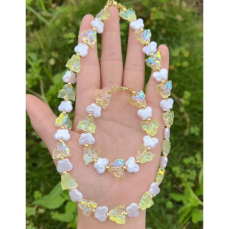 Pulsera De Mariposa Con Perla Geométrica De Cobre