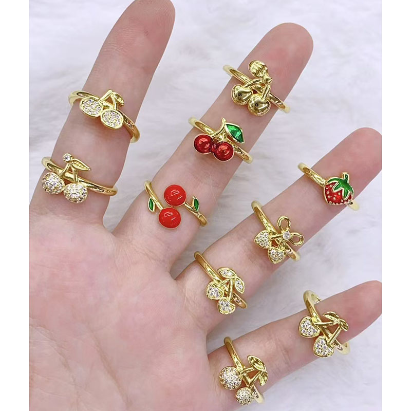 Anillo De Cereza De Cobre Y Diamantes