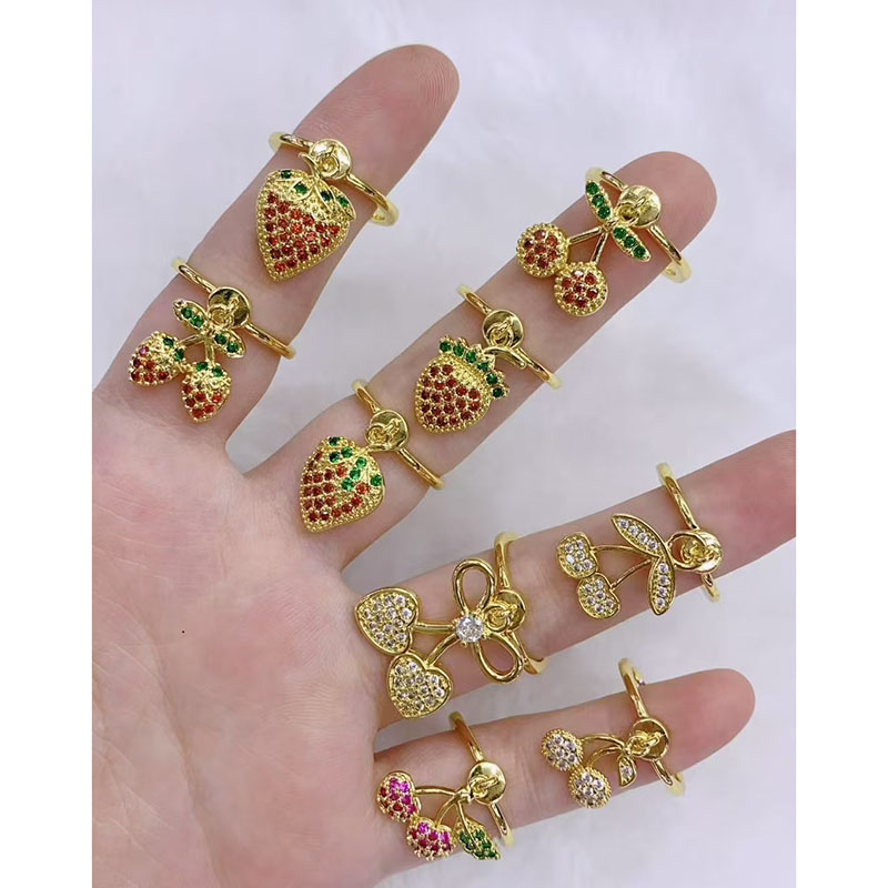 Anillo De Cobre Y Diamantes Con Fresa Y Cereza