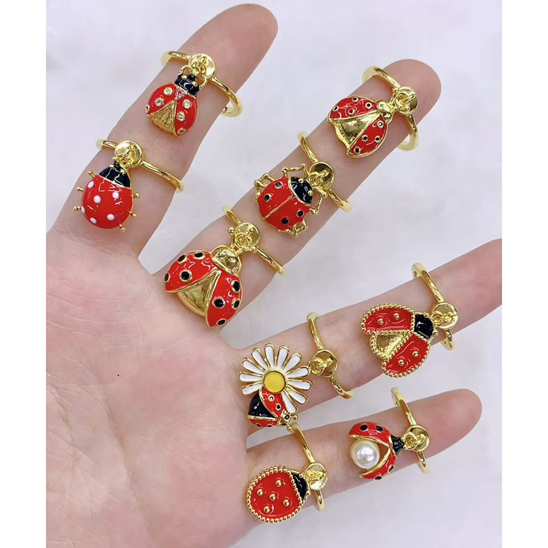 Anillo De Cobre Con Forma De Gota De Aceite Y Forma De Insecto