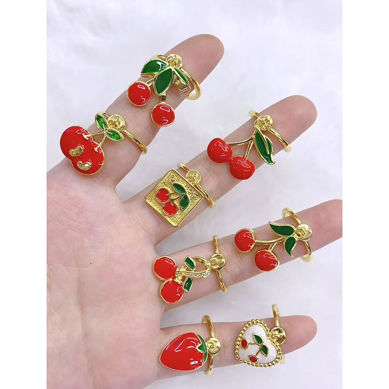 Anillo De Cereza De Cobre