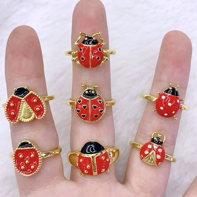 Anillo De Cobre Con Forma De Gota De Aceite Y Forma De Insecto