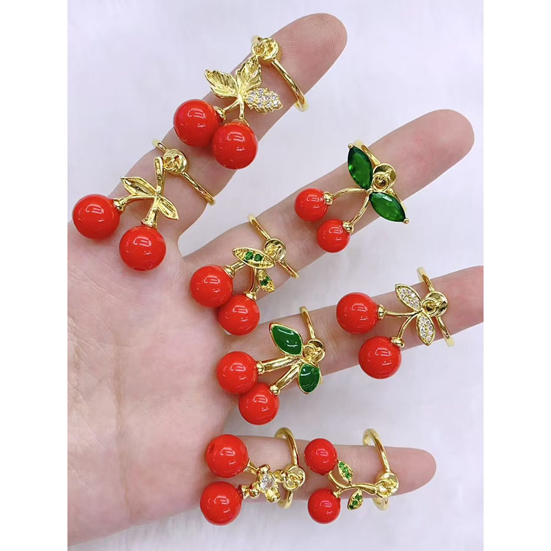 Anillo De Cereza De Cobre