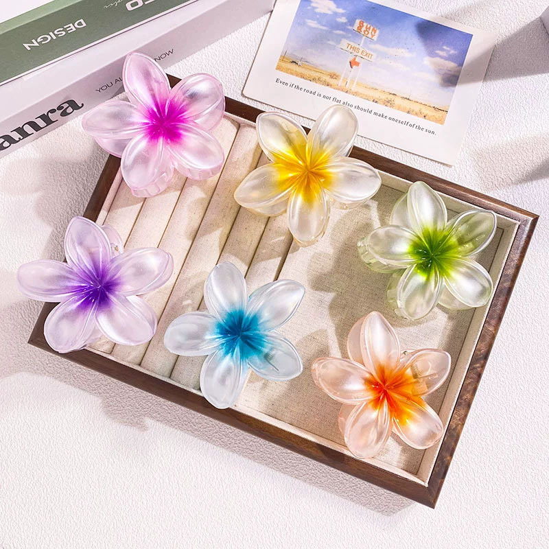Pinza De Agarre De Plumeria De Resina