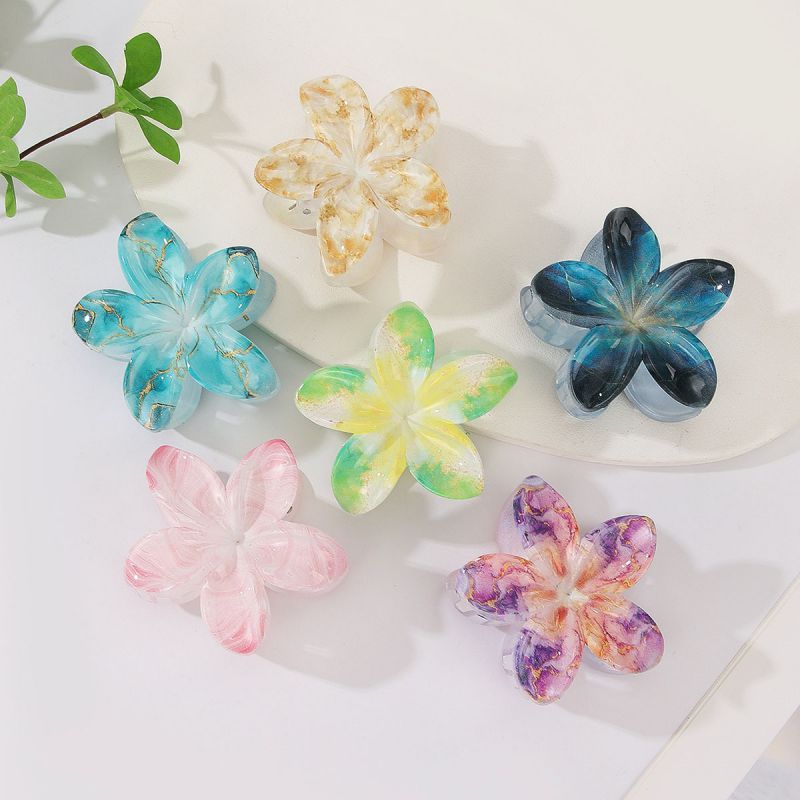 Pinza De Agarre De Plumeria De Resina