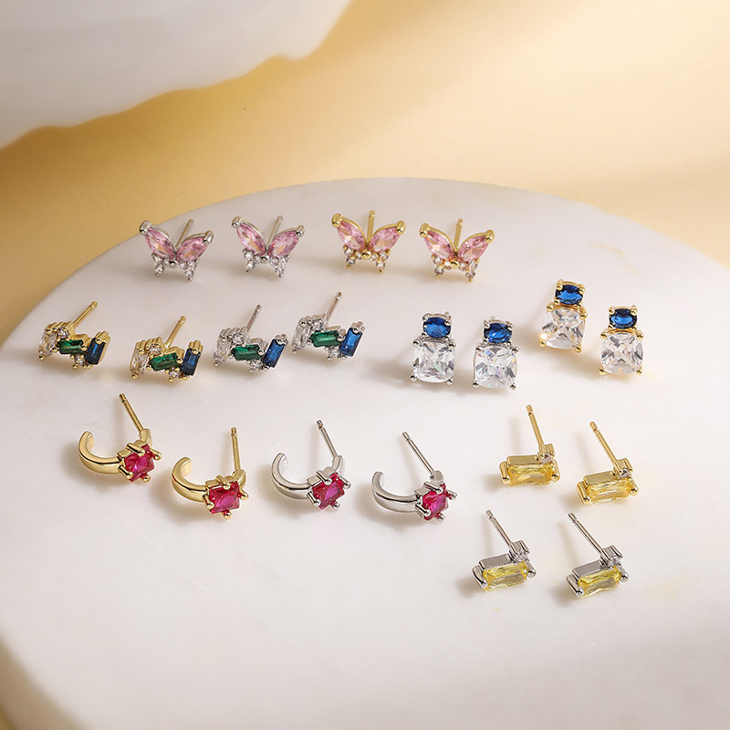 Pendientes Cuadrados De Cobre Con Diamantes