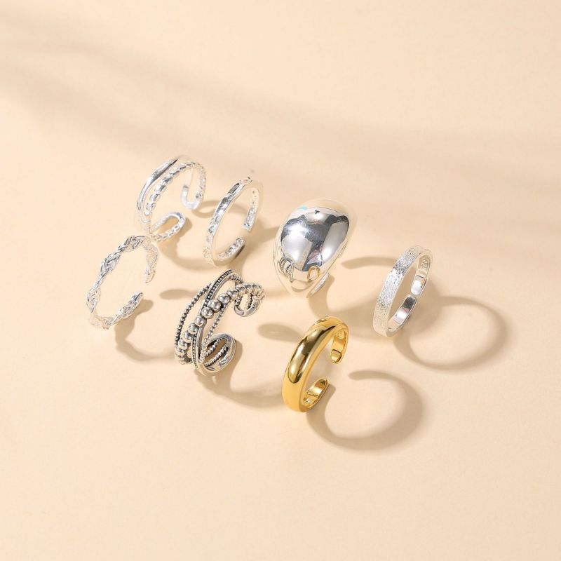 Anillo Redondo Geométrico Irregular Hueco De Plata