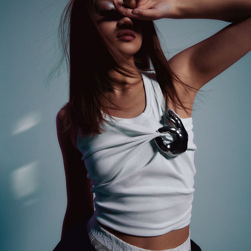 White Polyester Pleated Sleeveless Vest