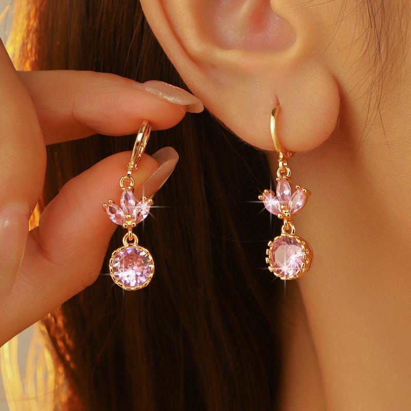 Pendientes De Aro Redondos De Metal Con Diamantes