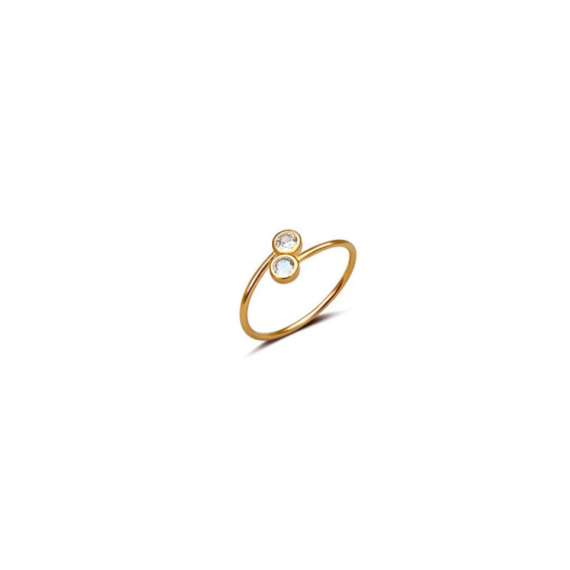 Anillo De Plata Con Diamantes Redondos