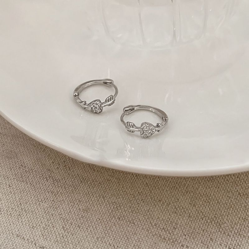 Pendientes De Corazón De Diamantes De Plata