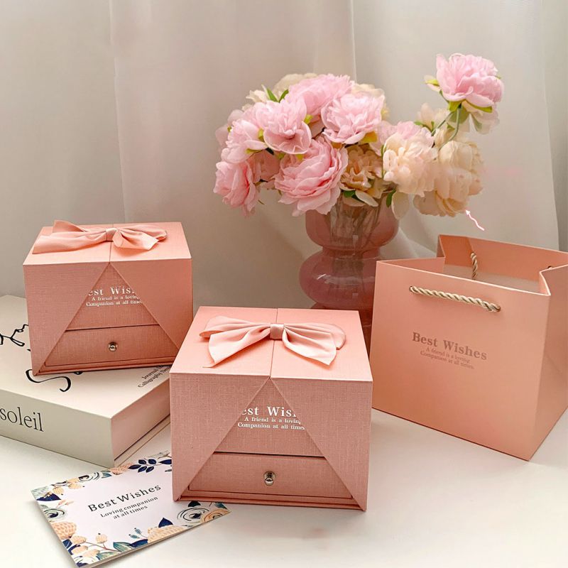 Caja De Regalo De Papel Con Rosas De Doble Capa