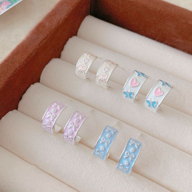 Pendientes De Aro De Aleación Con Forma De Mariposa Y Corazón En Forma De C